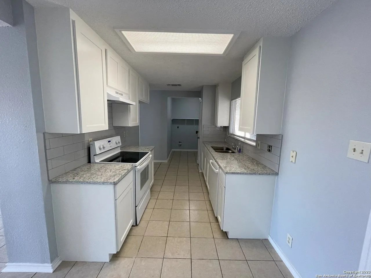 5938 Hidden Glade, San Antonio, TX 78250, USA