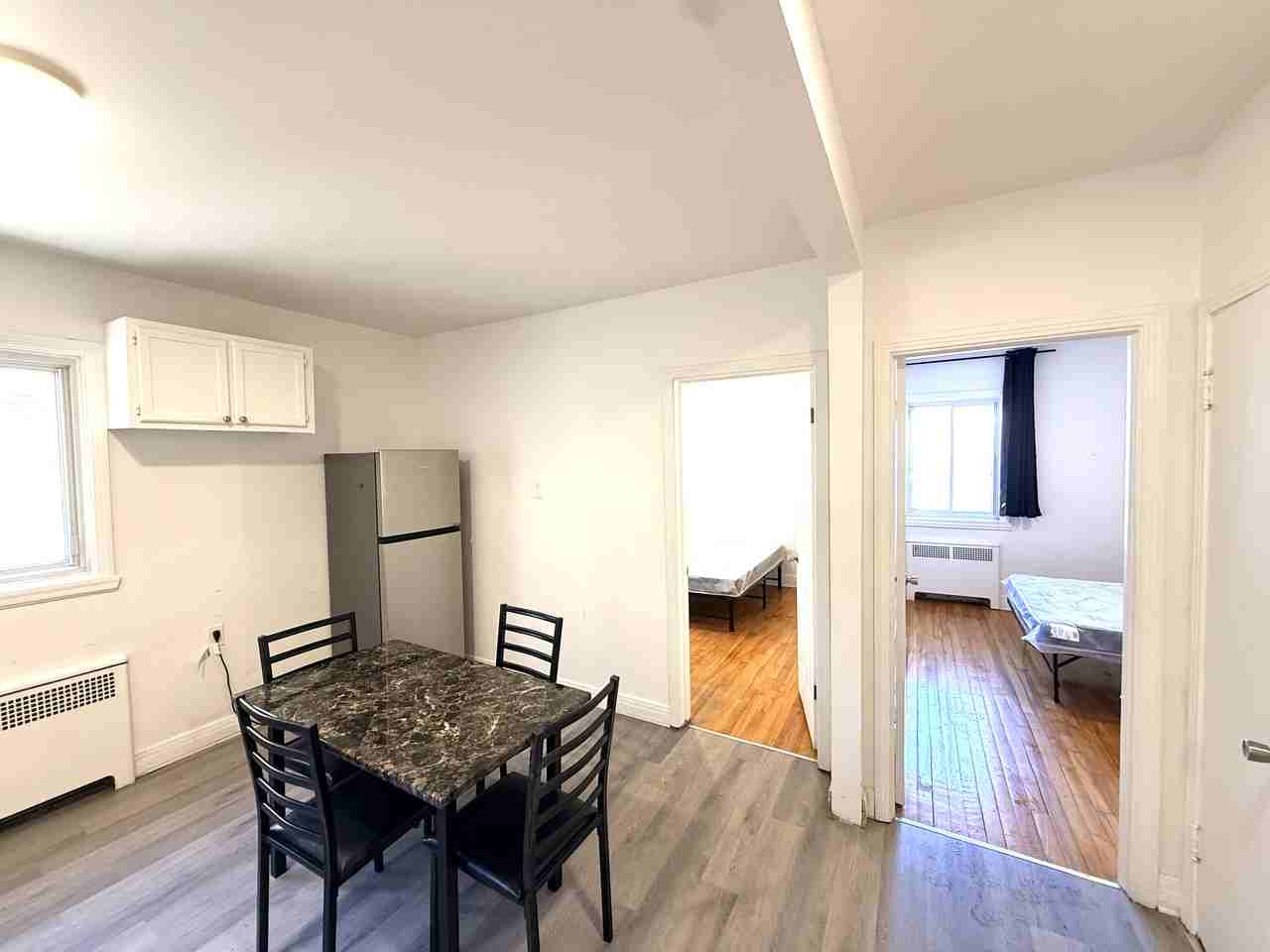 3469 Rue De Bullion #12, Montréal, QC H2X 3A1, CA