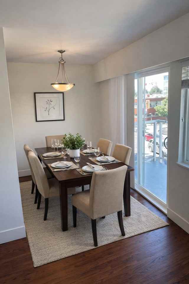 306 East 12th Avenue, Vancouver, BC V5T 2H2, CA