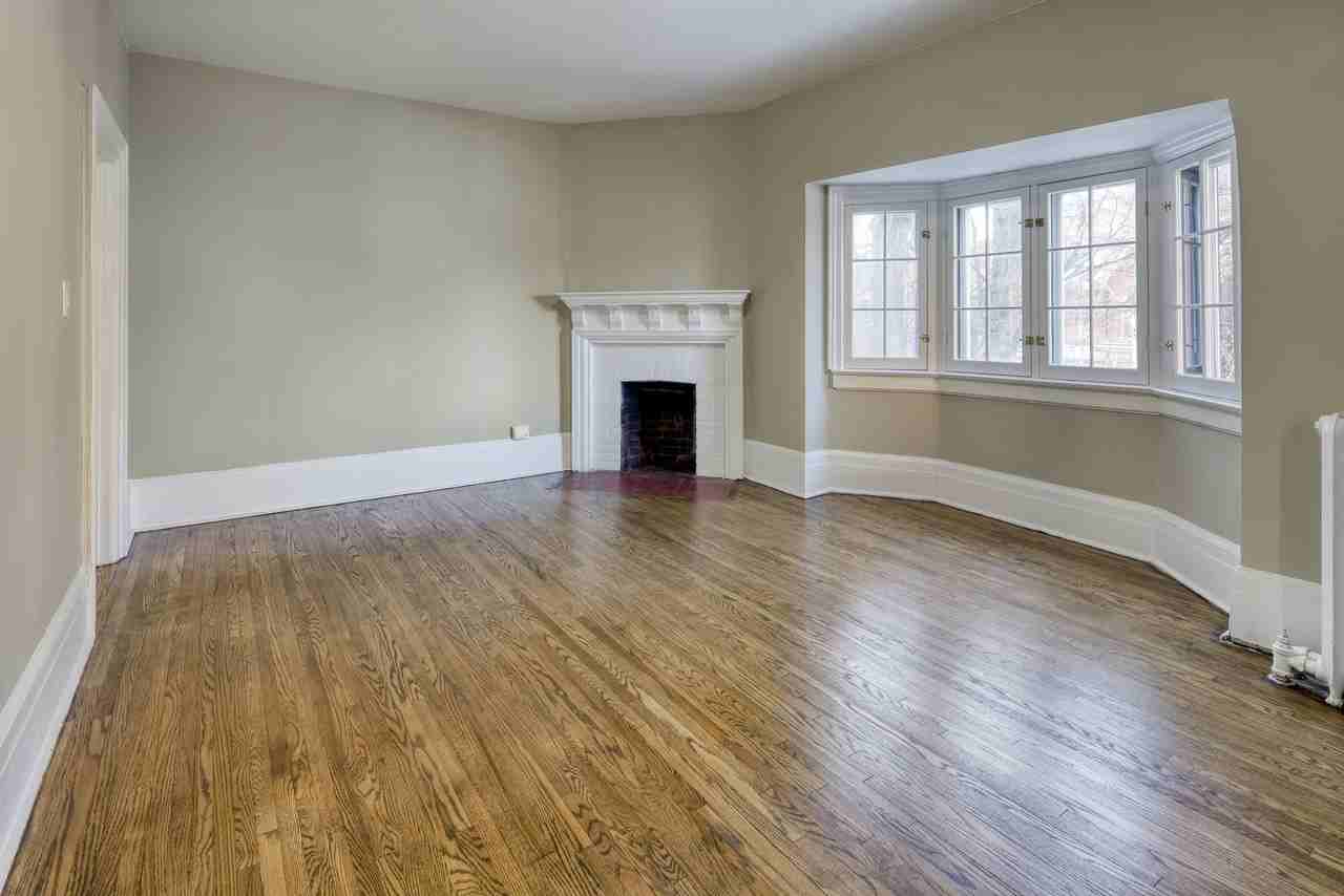 1-7 Glen Road