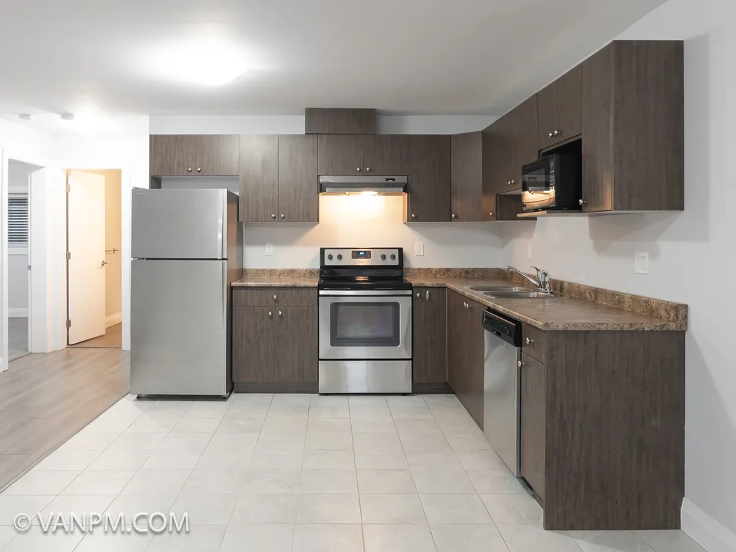 Finnigan St, Coquitlam, BC