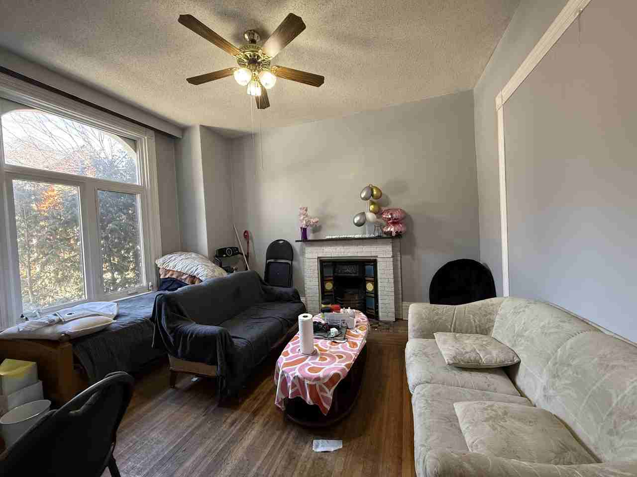 145 Grant Avenue, Hamilton, ON L8N 2X8, CA
