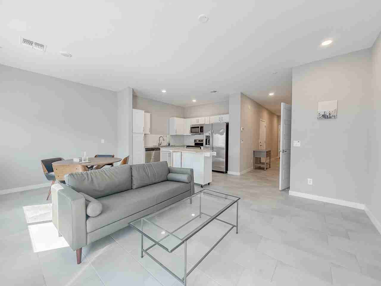 2269 W Echo Ln, Phoenix, AZ 85021, USA