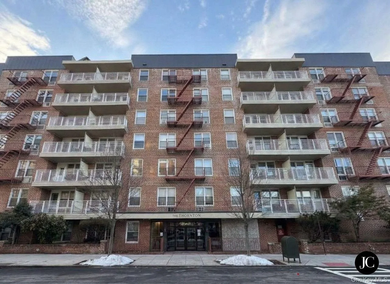 6820 Selfridge St, Forest Hills, NY 11375, USA