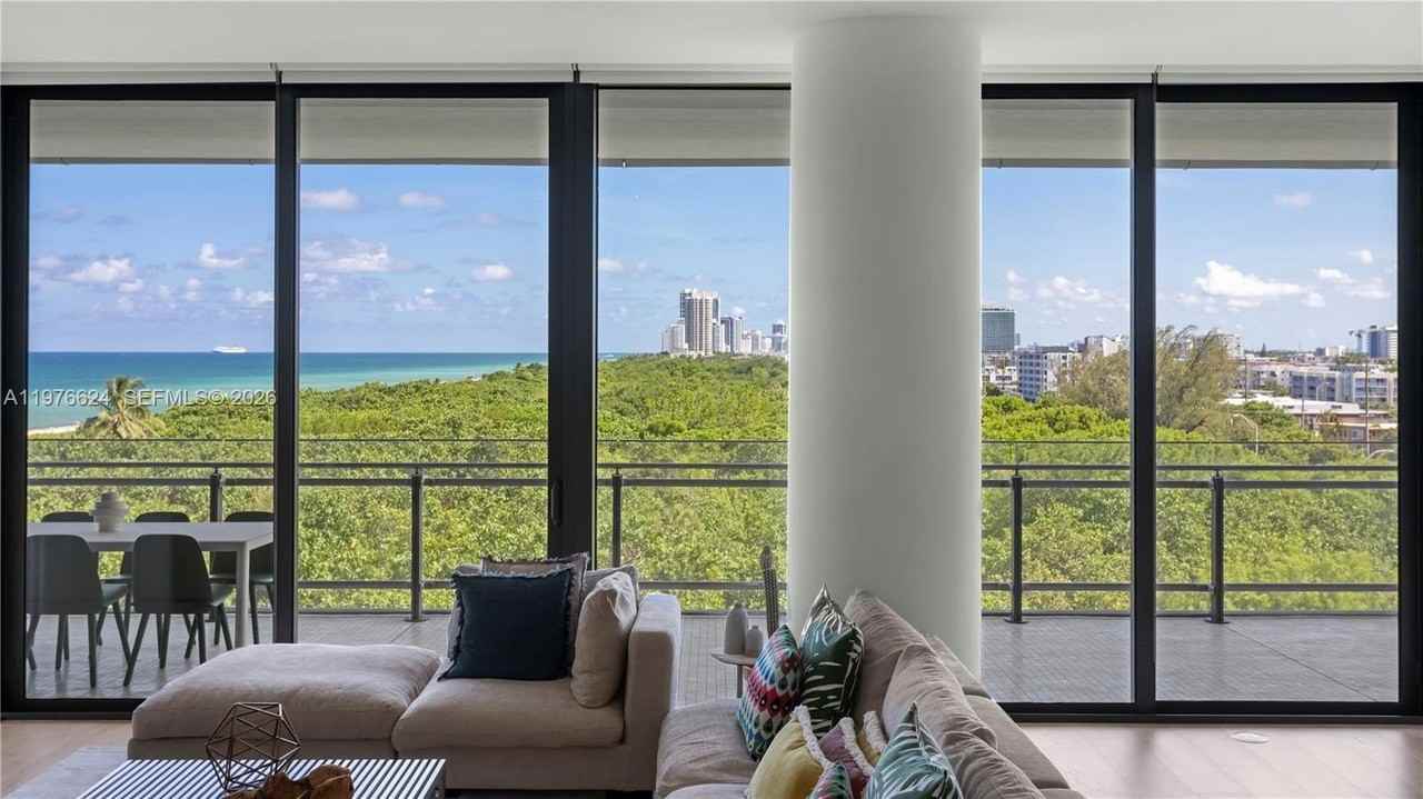 8701 Collins Avenue, Miami Beach, FL 33154, US