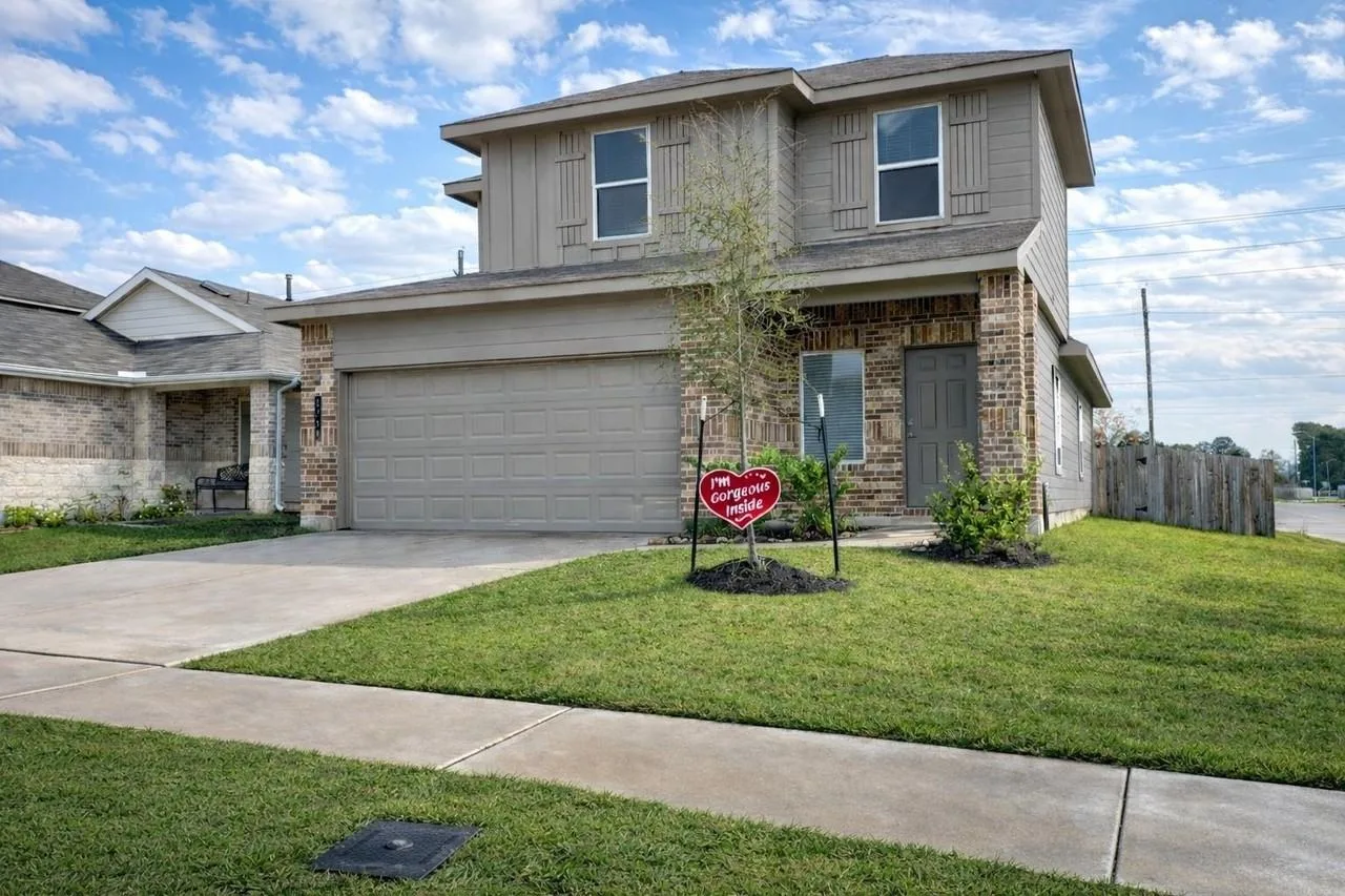 1739 Royal Rim Dr, Houston, TX 77014, USA