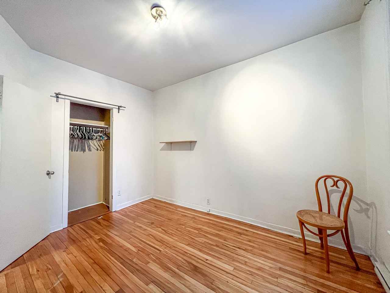 4173 Rue Clark, Montréal, QC H2W 1X1, CAN