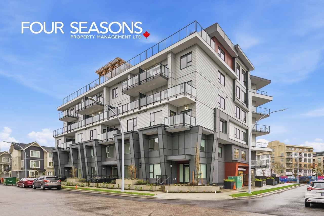 15739 Fraser Highway, Surrey, BC V4N 1G9, CAN