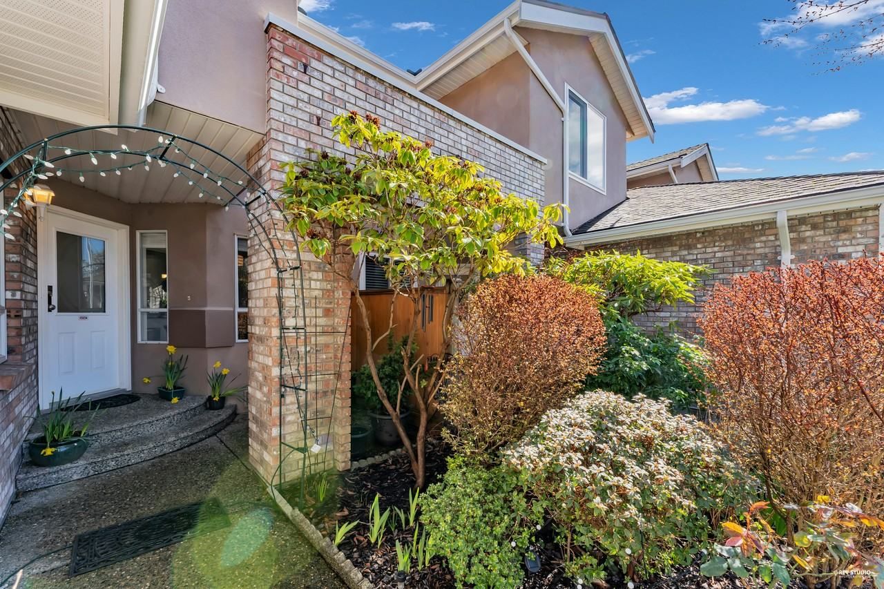 15550 26 Avenue, Surrey, BC V4P 1C5, CAN