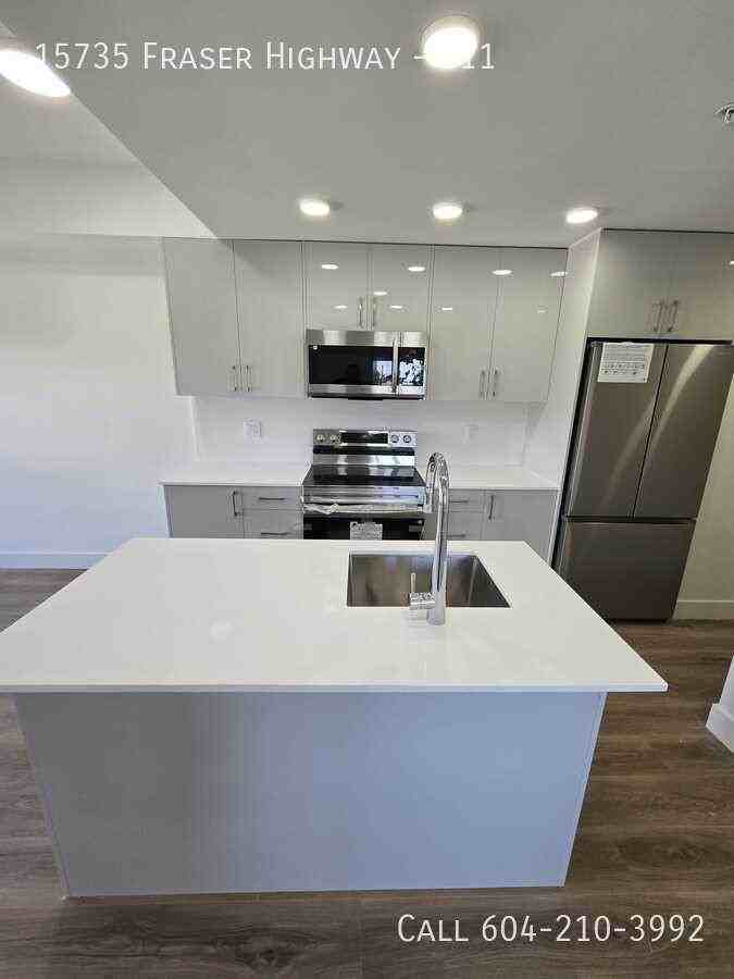 15735 Fraser Hwy, Surrey, BC V4N None, CAN