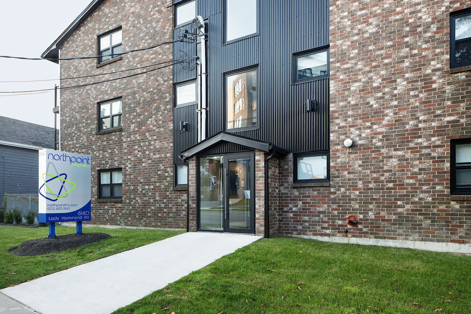 6140 Lady Hammond Road