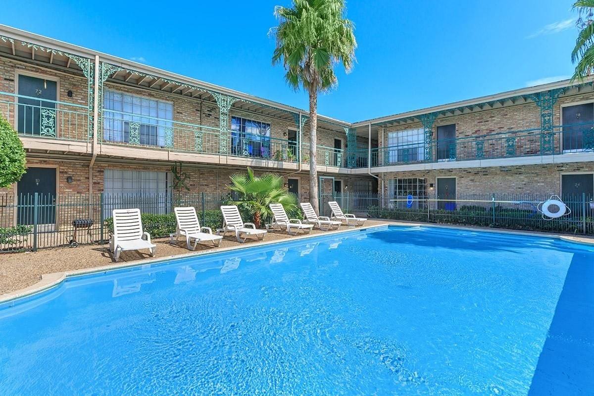 5920 Beverly Hill St, Houston, TX 77057, USA