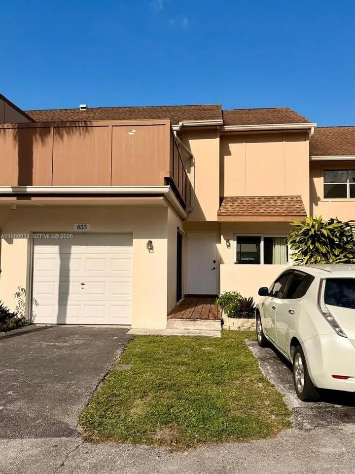 833 Nw 81st Ter, Plantation, FL 33324, USA
