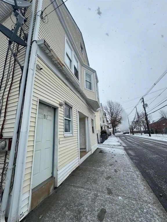 497 Chalkstone Ave, Providence, RI 02908, USA