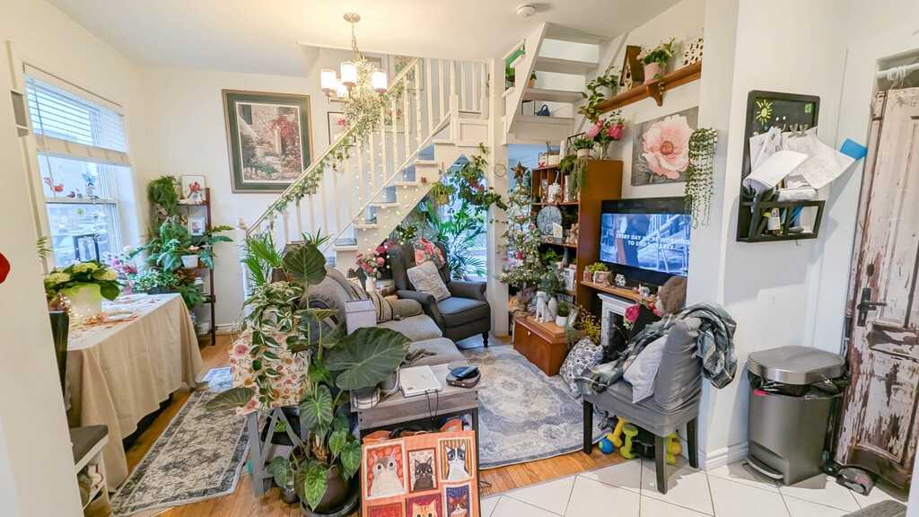 54 West Avenue North - 2, Hamilton, ON L8L 5C2, CAN