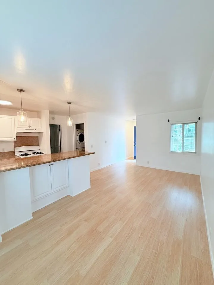 2907 State Street, Santa Barbara, CA 93105, USA