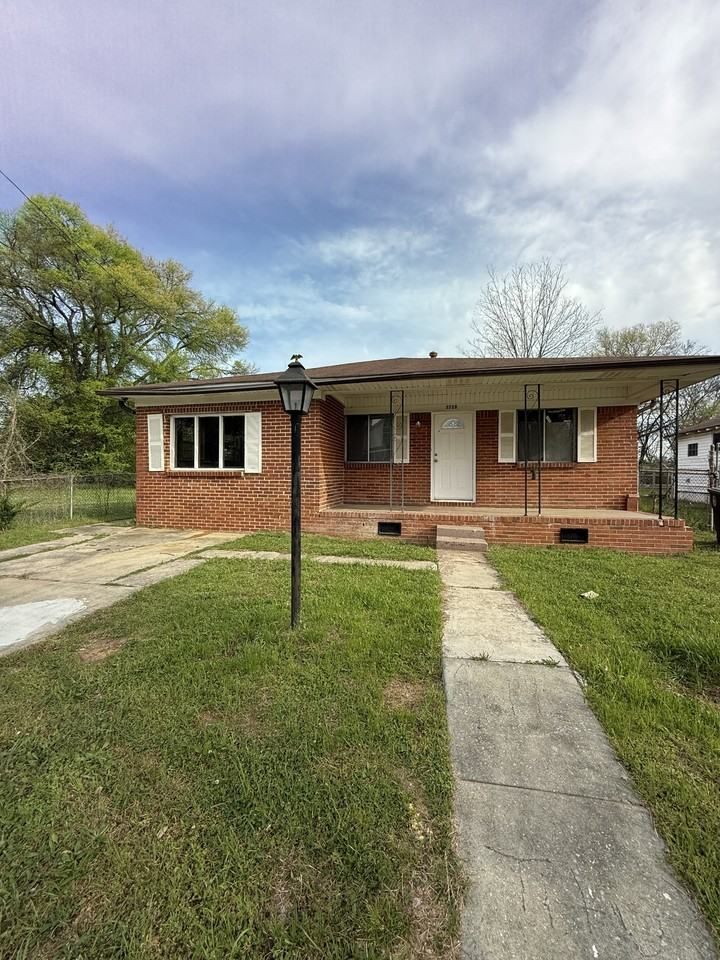 3728 Hickory Ave Sw, Birmingham, AL 35221, USA