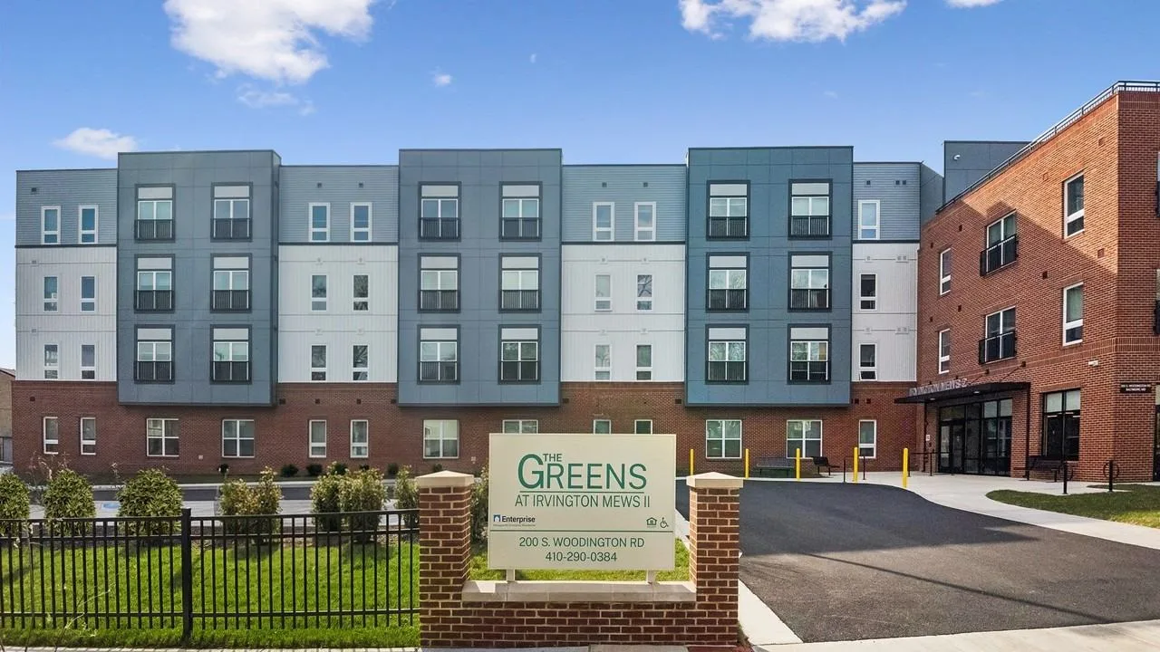 Greens at Irvington Mews 2