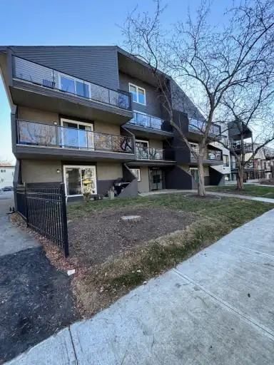 10731 84 Ave Nw, Edmonton, AB T6E 2H8, CAN