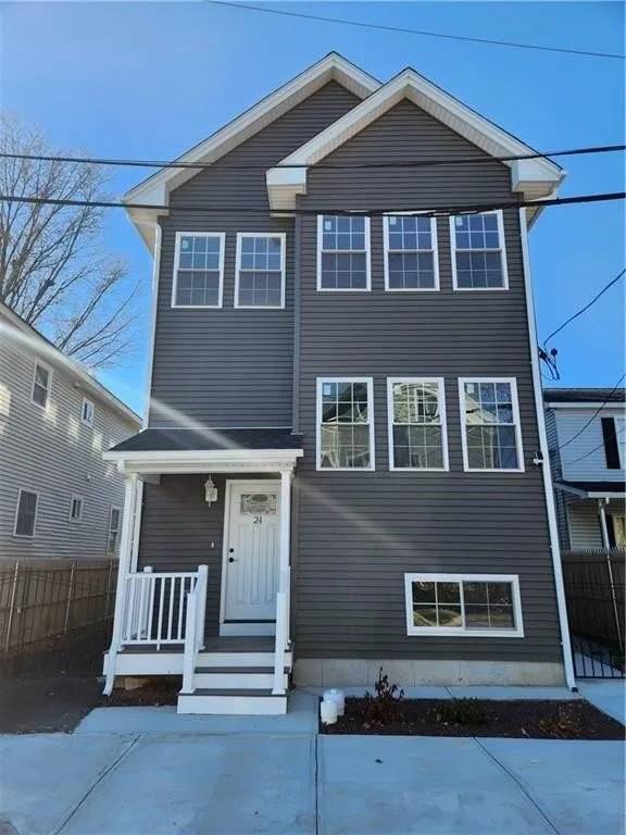 24 Saint James St, Providence, RI 02907, USA