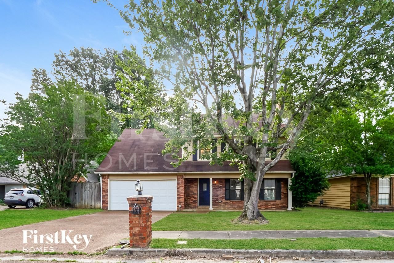 2428 Green Glen Dr, Memphis, TN 38133, USA