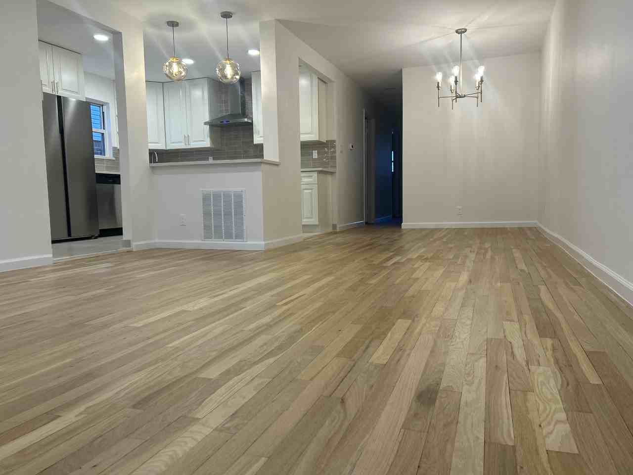 2731 E 65th St, Brooklyn, NY 11234, USA