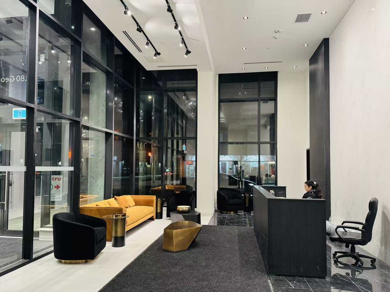 180 George Street #802, Ottawa, ON K1N 0G8, CA