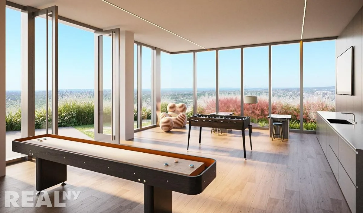 Vanderbilt Ave #3A, New York, NY 11238, USA