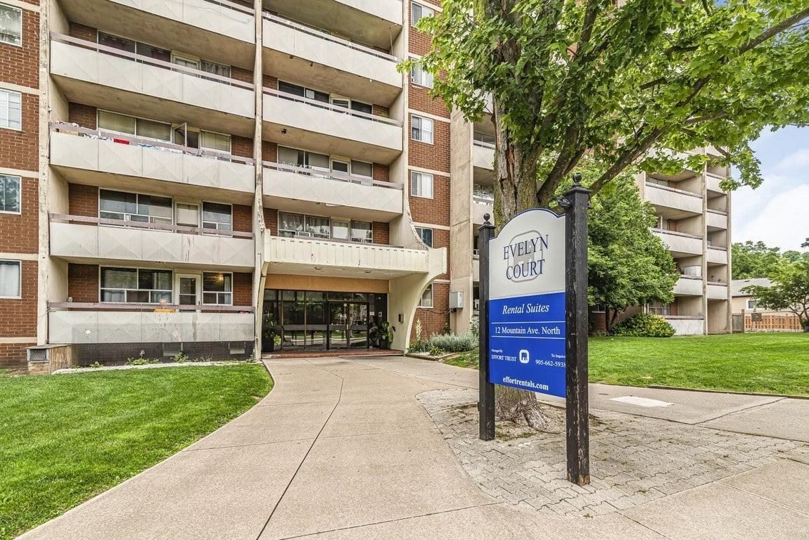 Evelyn Court Apartments