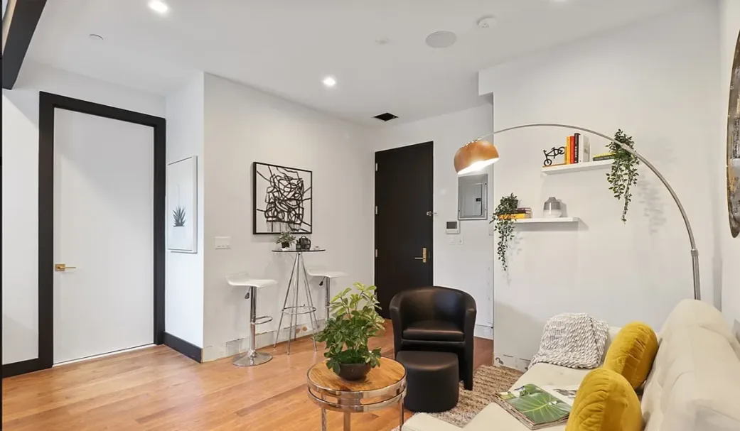 290 Union Avenue, Brooklyn, NY 11211, US