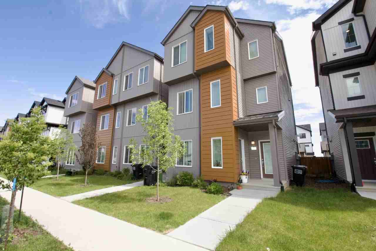 2415 193 St Nw, Edmonton, AB T6M 1P6, CAN