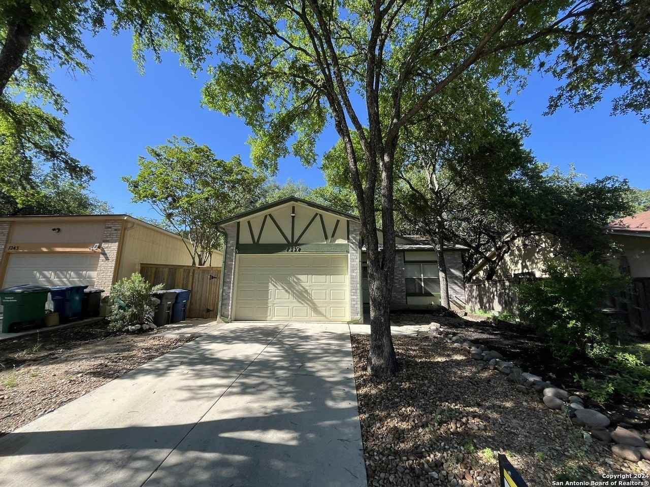 7339 Hunters Land, San Antonio, TX 78249, USA