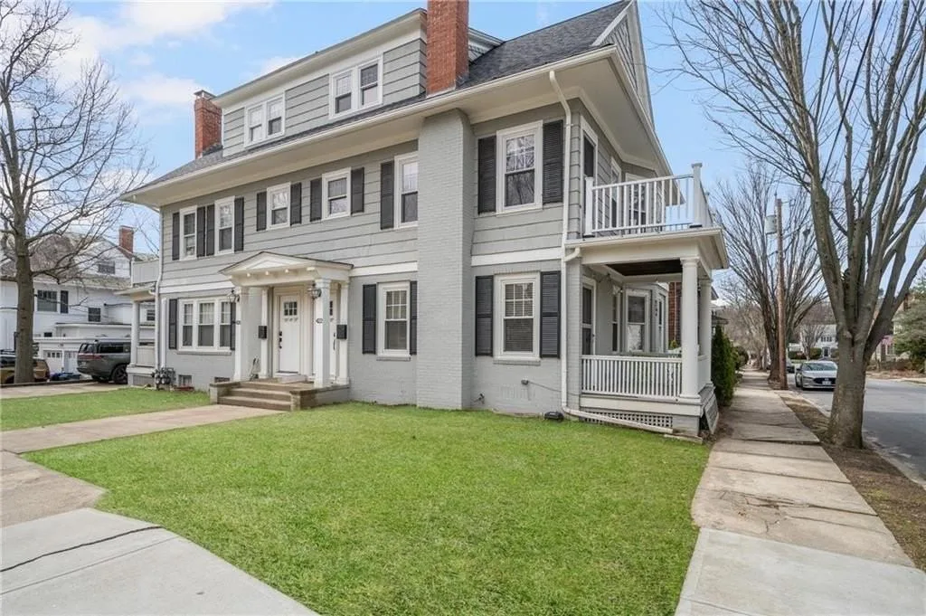 420 Wayland Ave, Providence, RI 02906, USA
