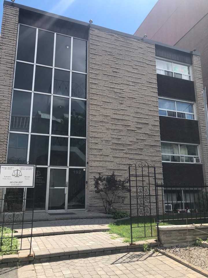192 Somerset Street West #10, Ottawa, ON K2P 0J4, CA