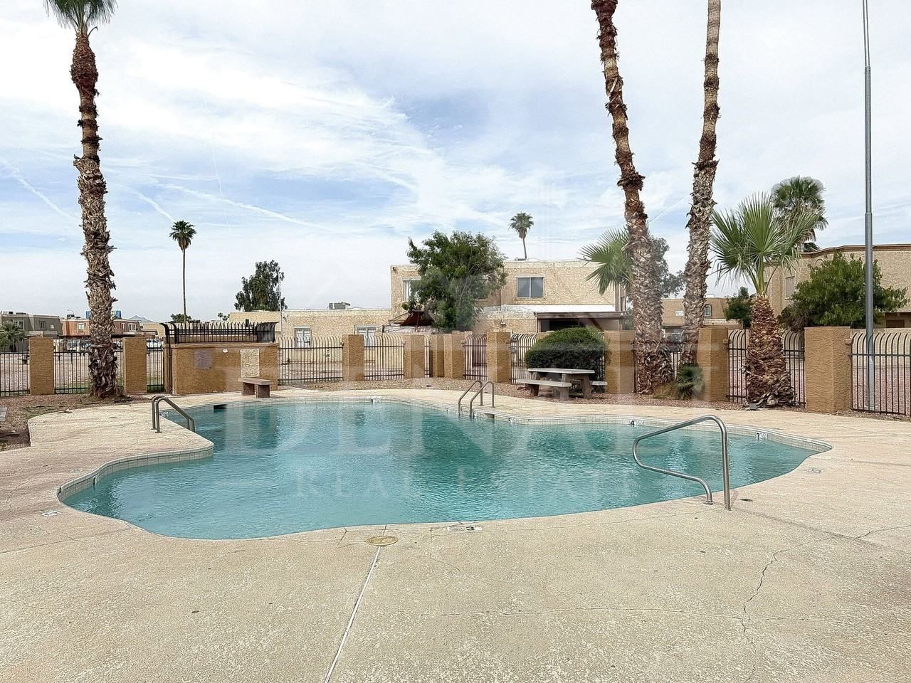 4514 E Riverside St, Phoenix, AZ 85040, USA