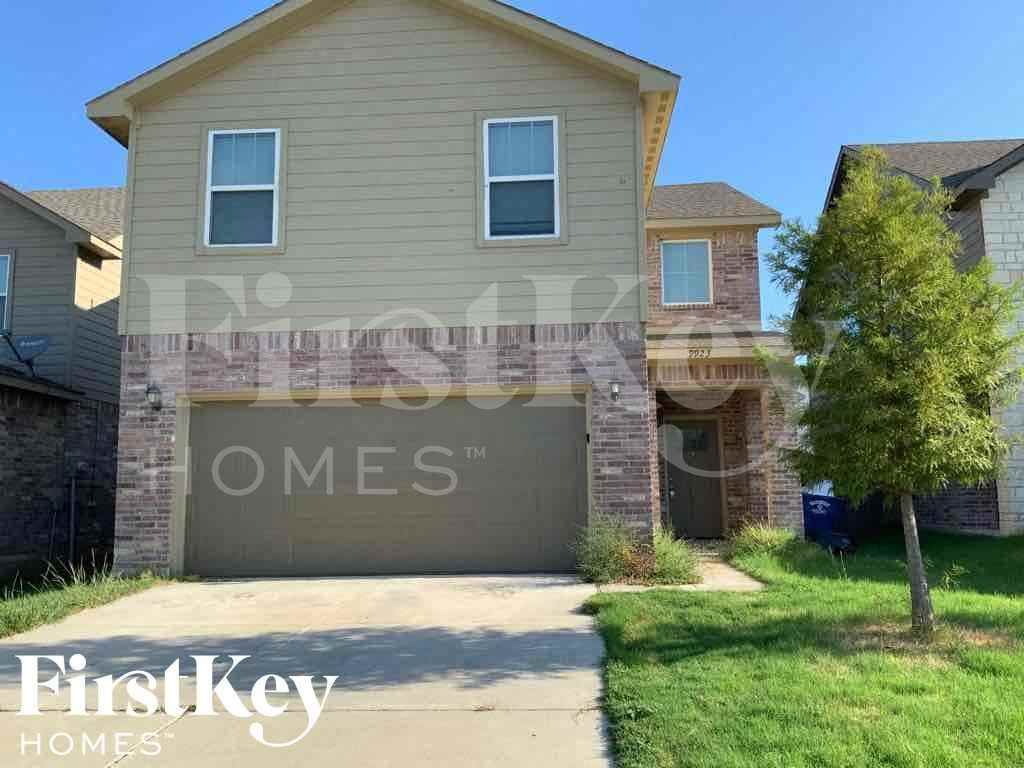 9923 Rio Doso Dr, Dallas, TX 75227, USA