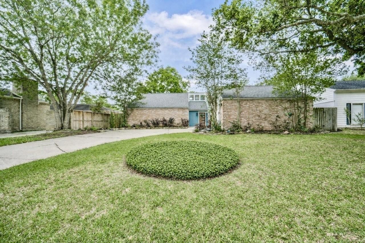 12111 Whittington Dr, Houston, TX 77077, USA