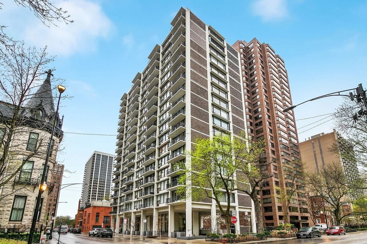 1400 N State Pkwy, Chicago, IL 60610, USA