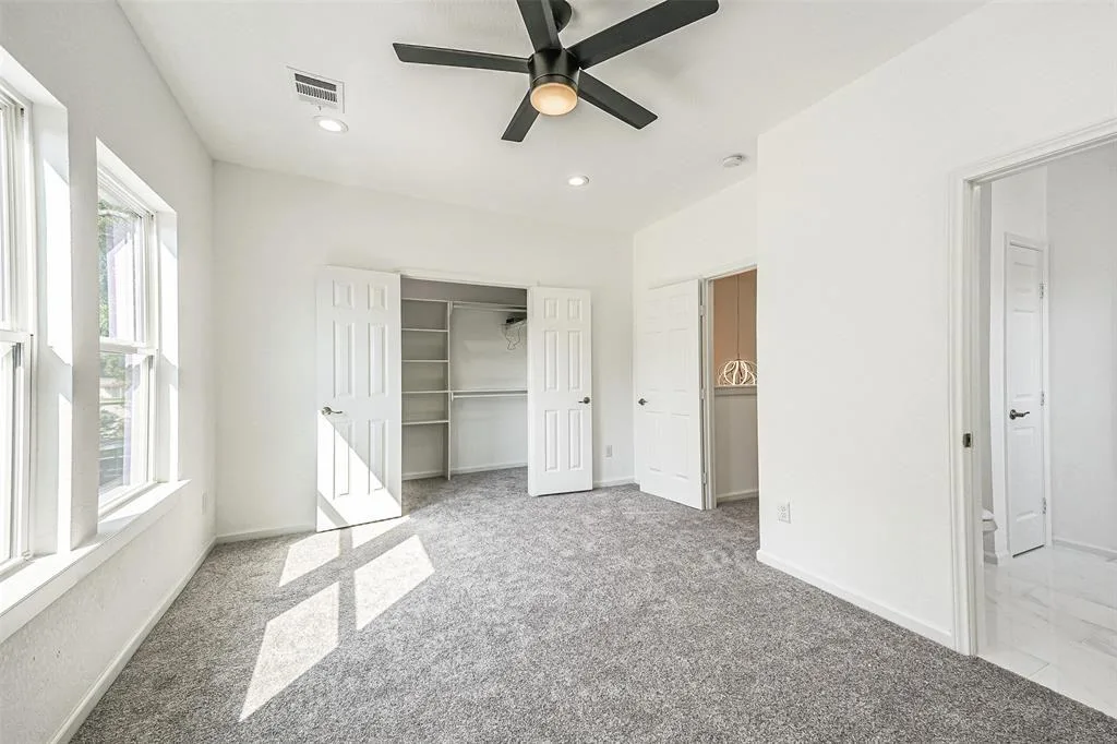 5317 Chennault Rd, Houston, TX 77033, USA