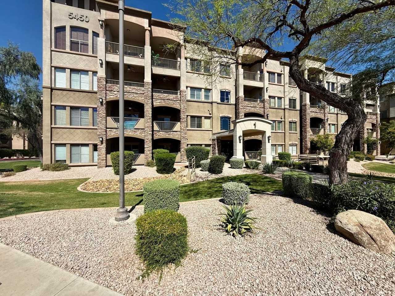 5450 E Deer Valley Rd, Phoenix, AZ 85054, USA