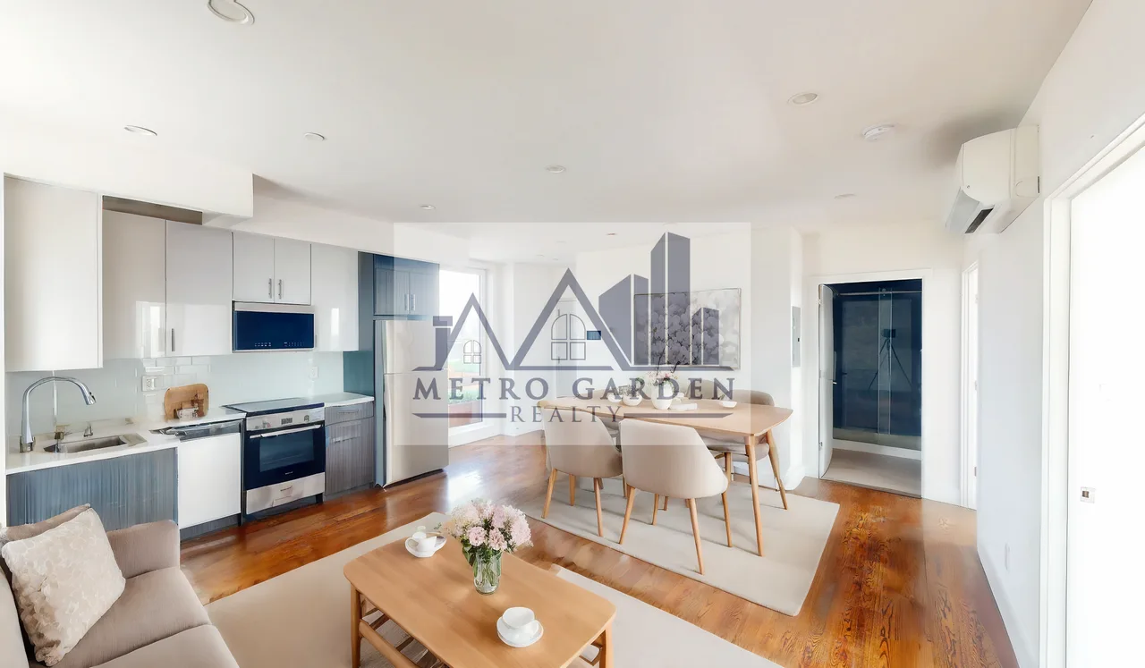 138-28 Queens Boulevard, Jamaica, NY 11435, USA