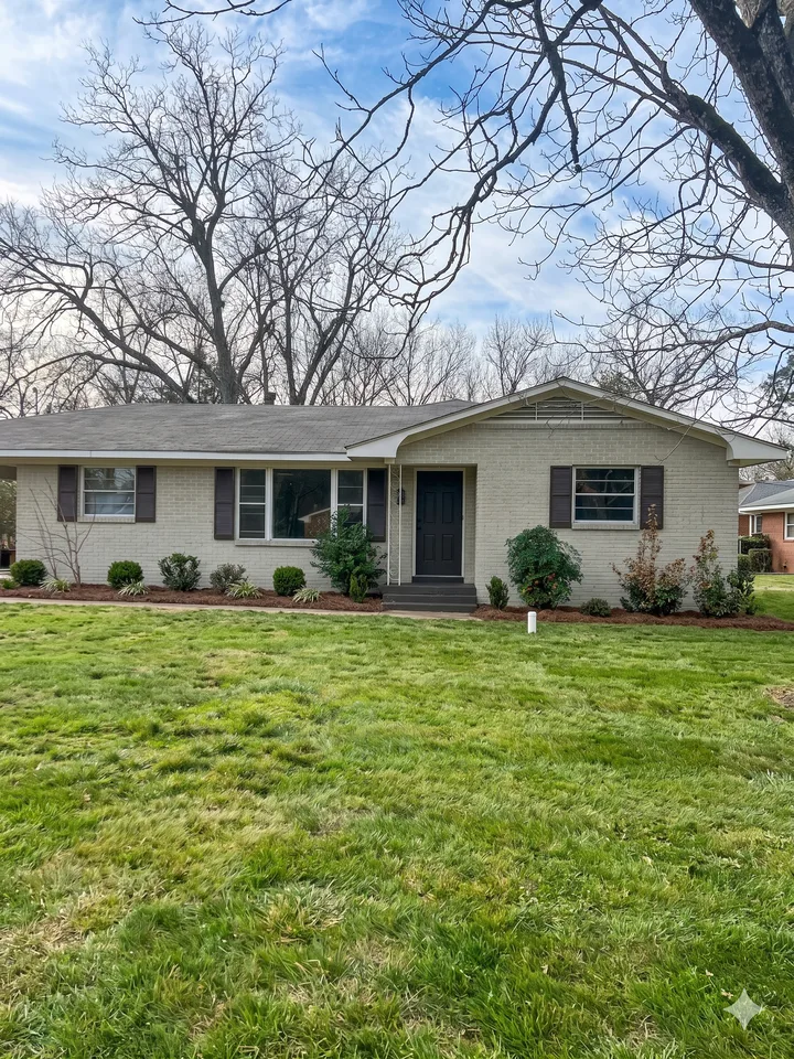 1388 Adrian Ln, Montgomery, AL 36111, USA