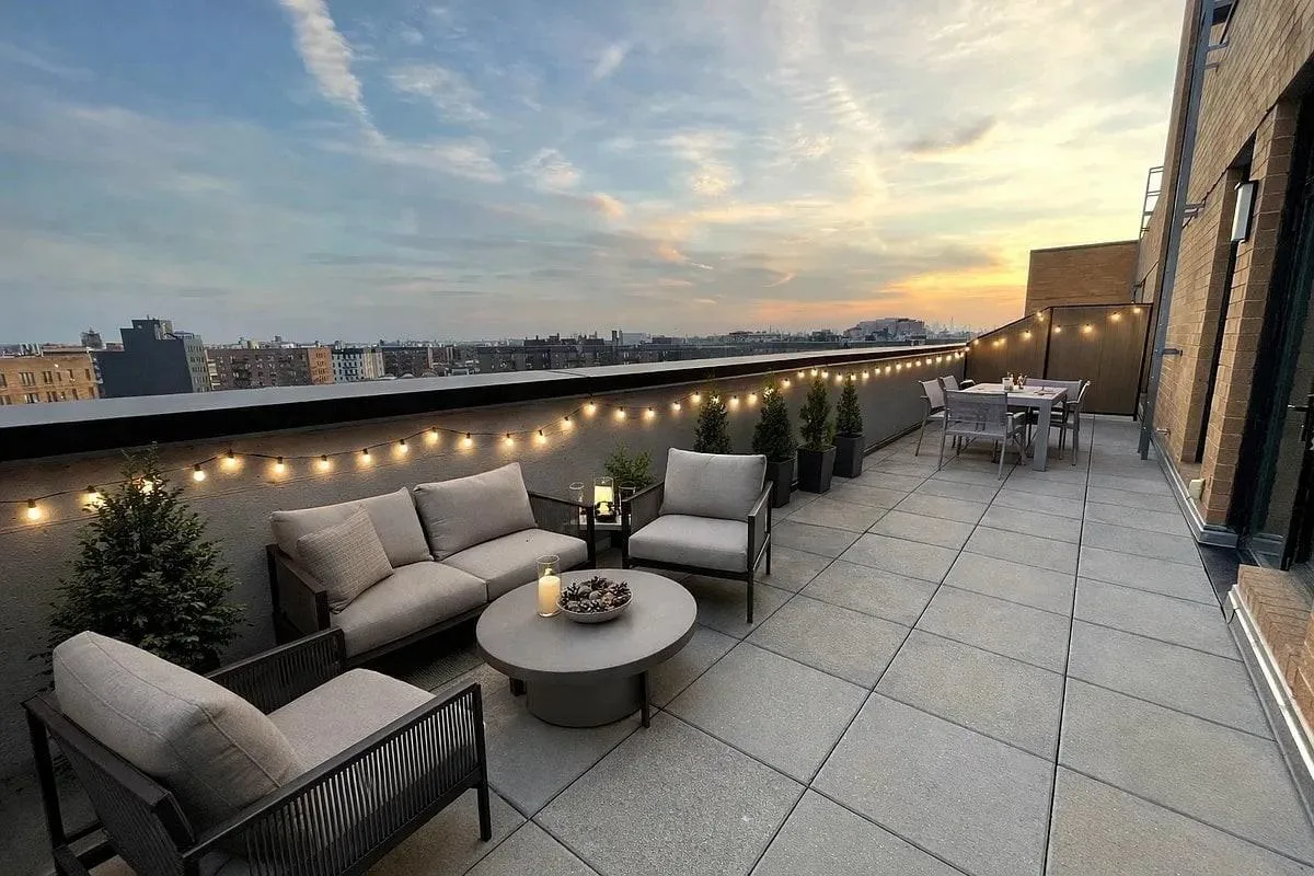 9109 Roosevelt Ave, Jackson Heights, NY 11372, USA