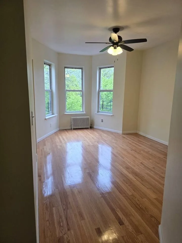 121 Weirfield Street, Brooklyn, NY 11221, USA