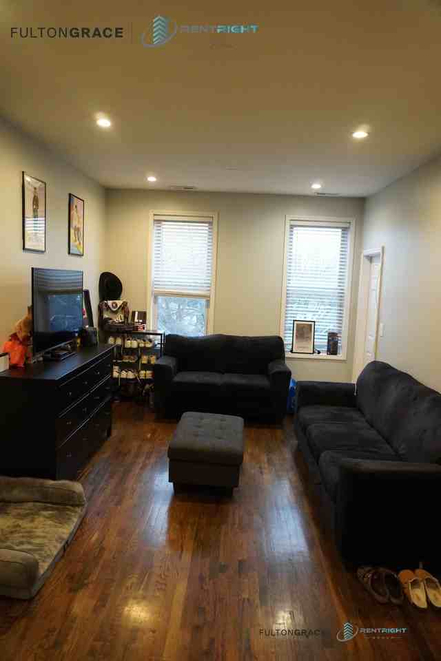 2652 W 21st Pl, Chicago, IL 60608, USA