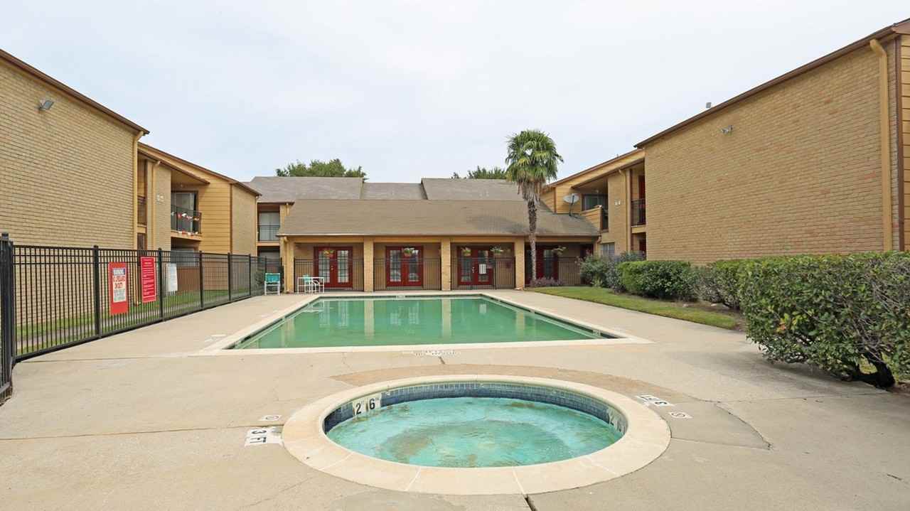 Serena Grove 3 Apartments
