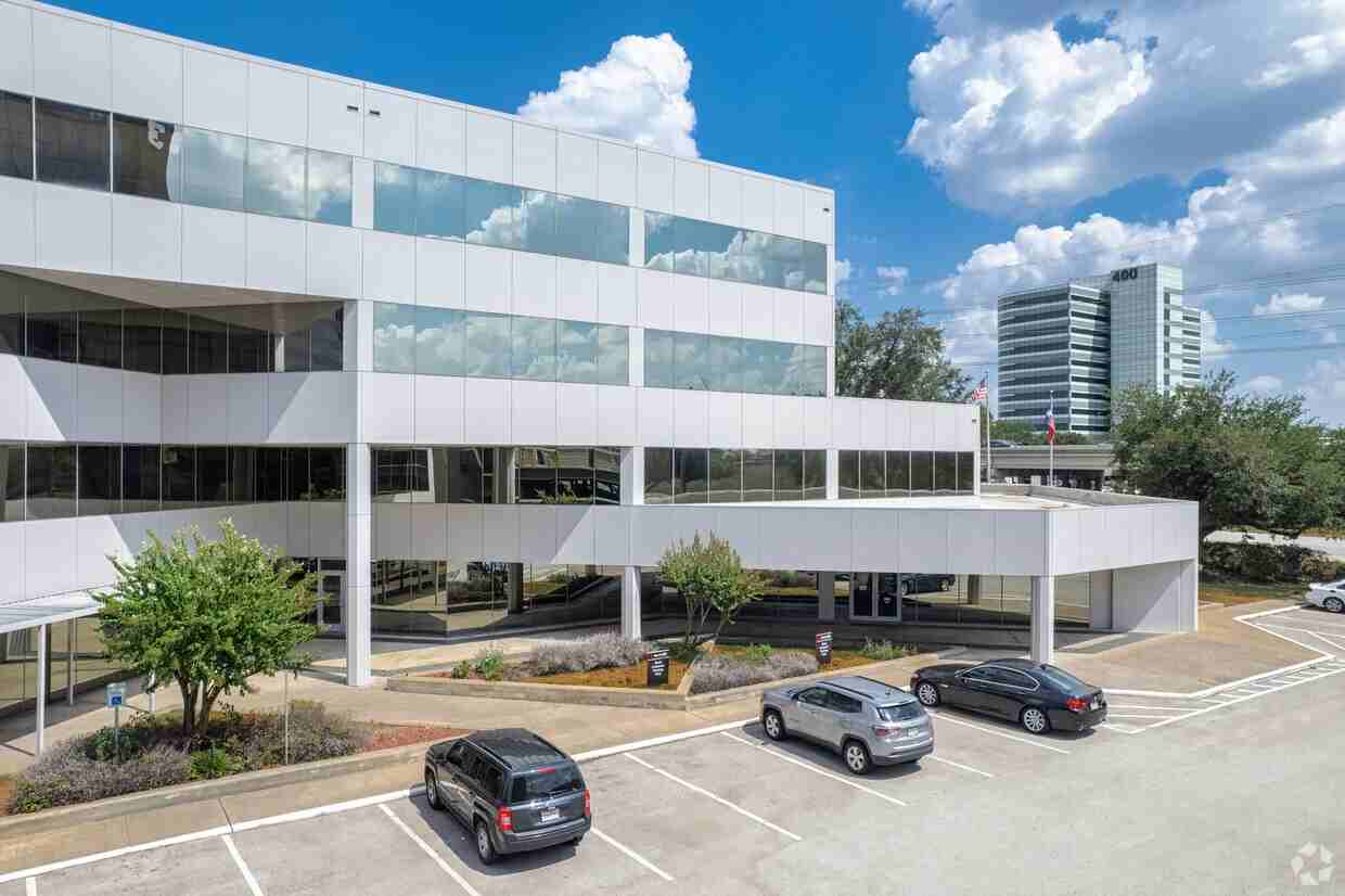 397 N Sam Houston Pkwy W, Houston, TX 77038, USA