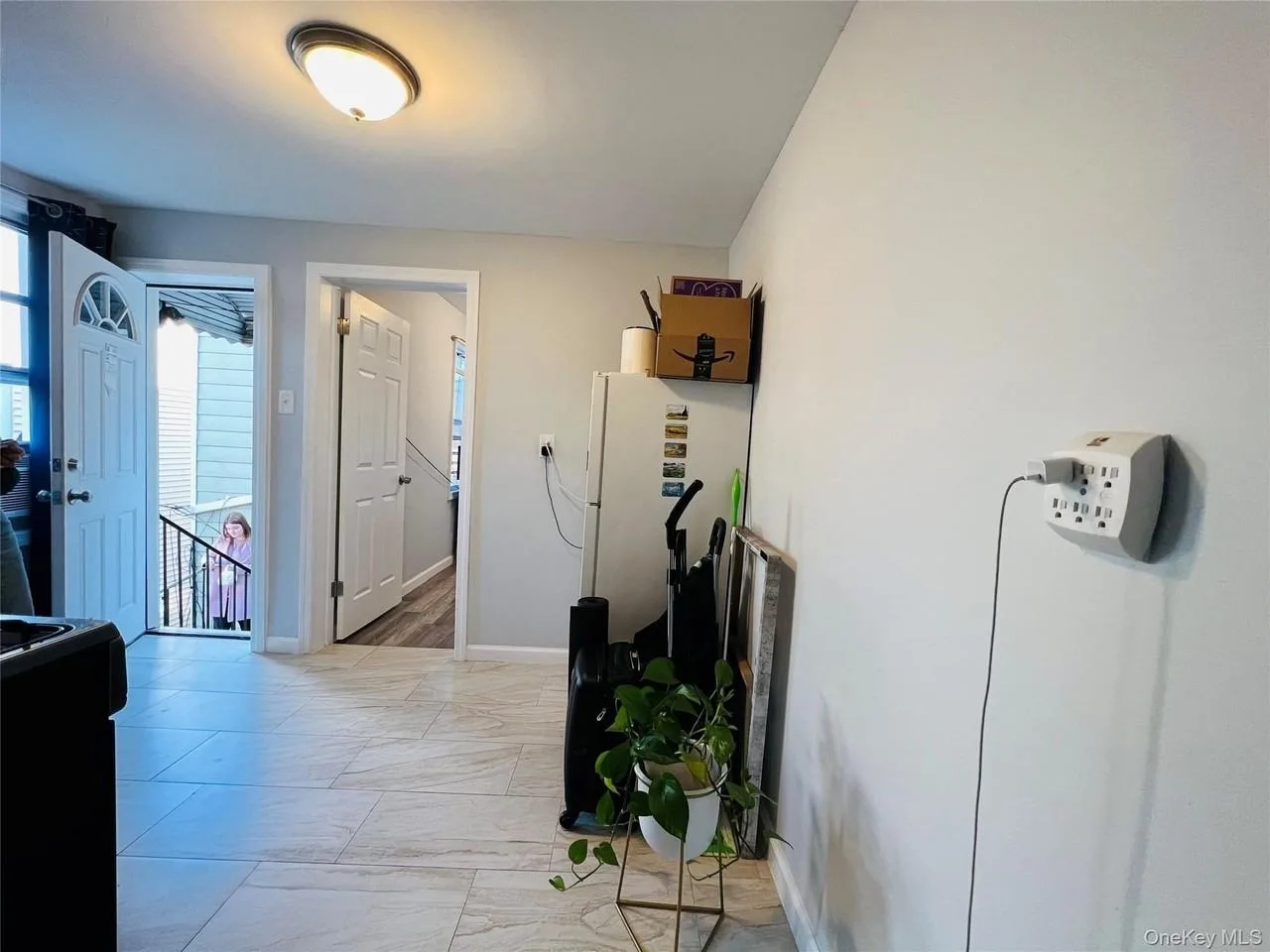 2113 25th Rd, Astoria, NY 11102, USA