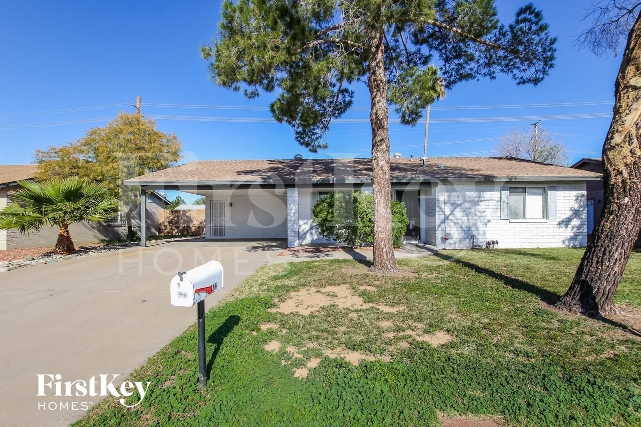 4112 W Camino Acequia, Phoenix, AZ 85051, USA