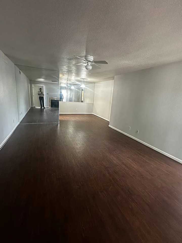 9797 Leawood Blvd, Houston, TX 77099, USA